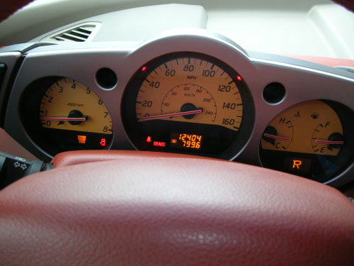 2003 Nissan Murano - Most Nissans have the same instrument cluster, so we put the K-40 warning LED's on the top left and right of the speedometer.